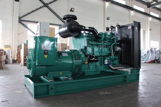 阿拉尔农场320kw康明斯柴油发电车出租组图片 阿拉尔农场320kw康明斯柴油发电车出租组图片