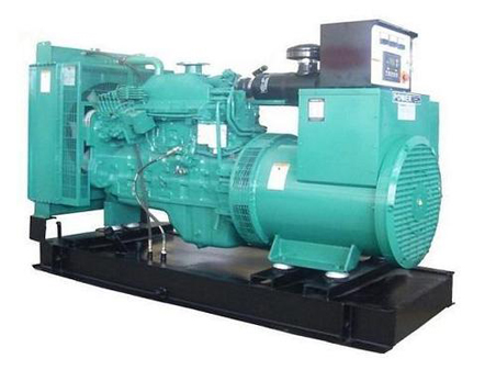 阿拉尔农场80kw康明斯柴油发电机组图片 阿拉尔农场80kw康明斯柴油发电机组图片